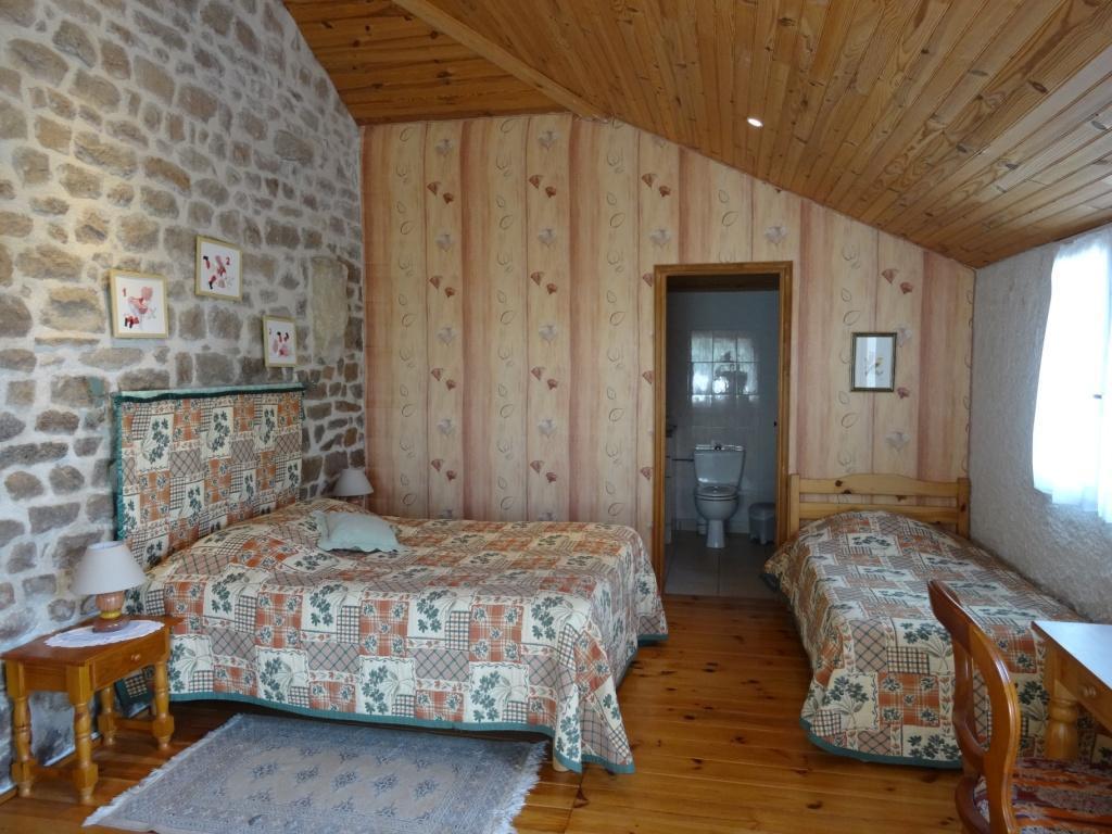 La Clef Des Champs Panzió La Roche-en-Brenil Szoba fotó